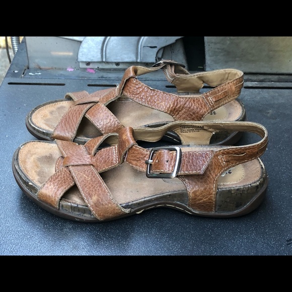 naturalizer Montreat Brown Leather Sport Sandals - Picture 4 of 10